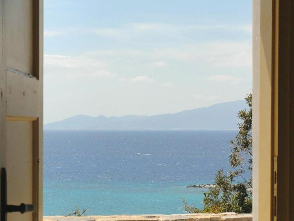 Archipelagos Boutique Hotel Schoinoussa Zimmer foto